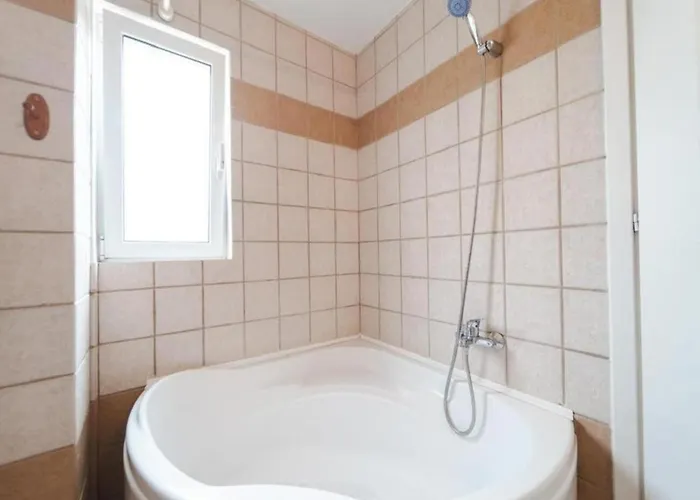 Rea Apartment