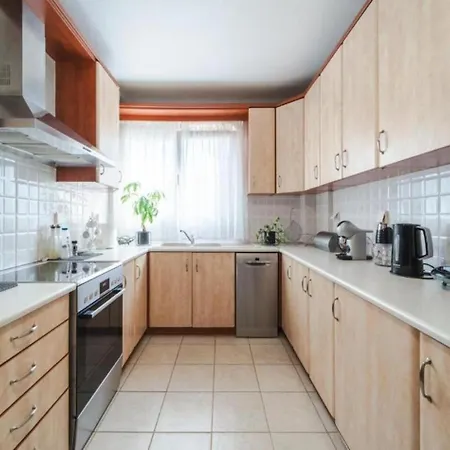 Rea * Argostoli (Kefalonia)